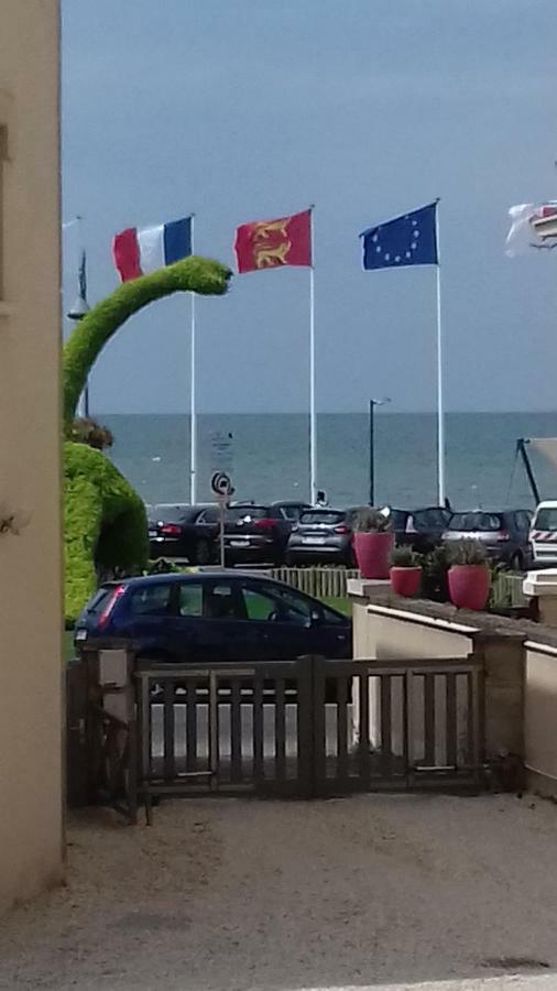 Studio + Terrasse Centre-Ville Villers Sur Mer Villers-sur-Mer Exterior photo